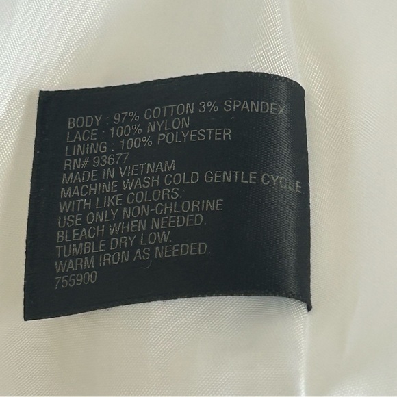 NWT Worthington White Lace Overlay Pencil Skirt Women’s 6 Career Office Workwear - Picture 7 of 7